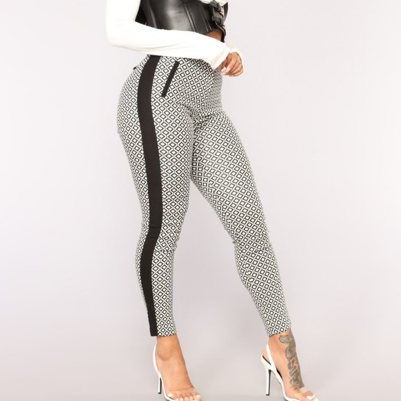 Fashion Nova Pants - Fashion Nova Ivory/Black Print Pants
